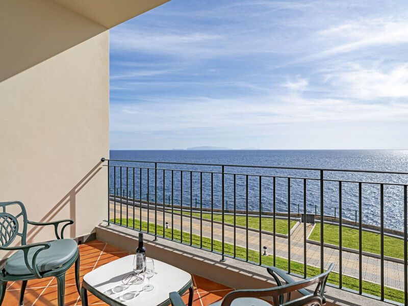 Albatroz Beach &Amp; Yacht Club