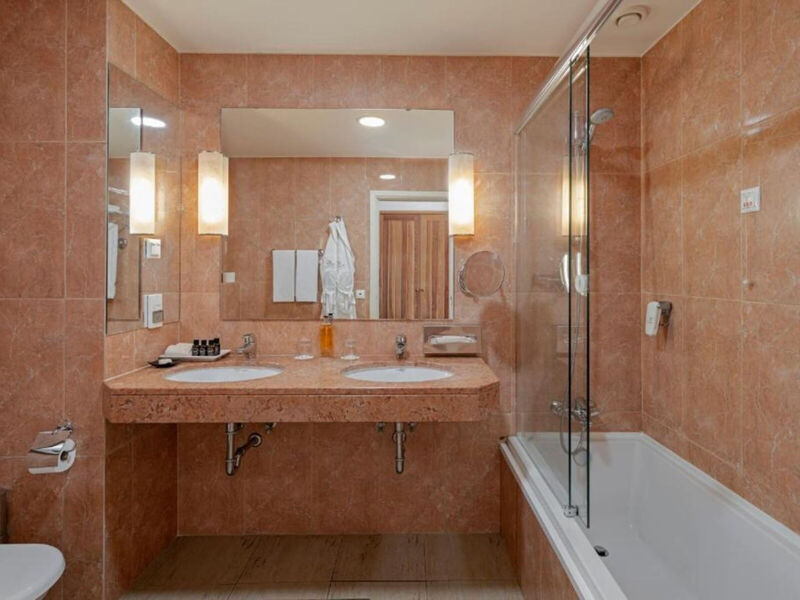 Albatroz Beach &Amp; Yacht Club