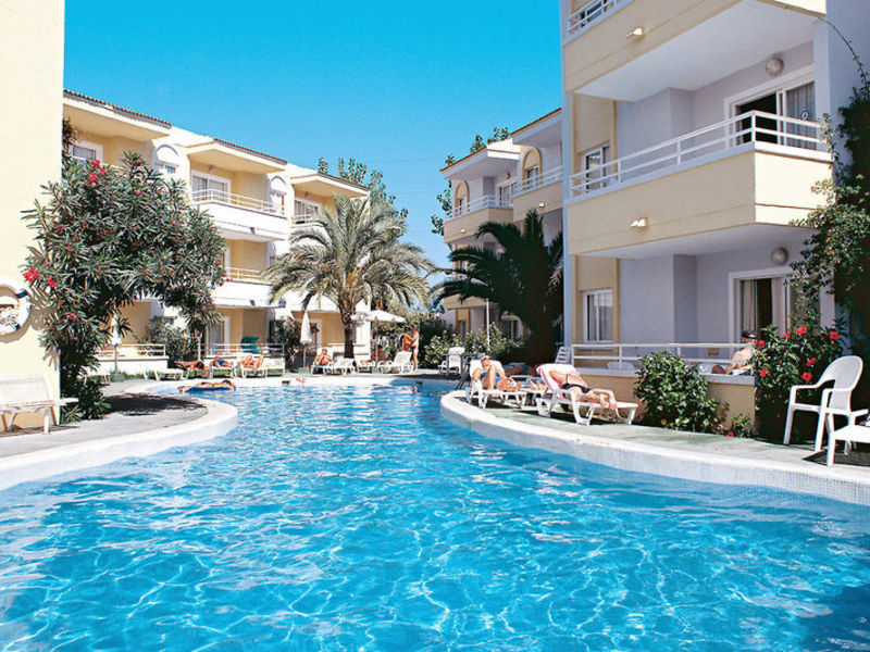 Alcudia Garden