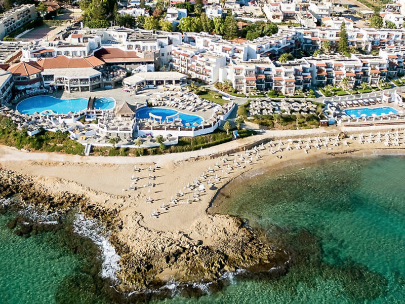 Alexander Beach Hotel & Village