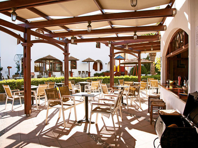 Alianthos Garden