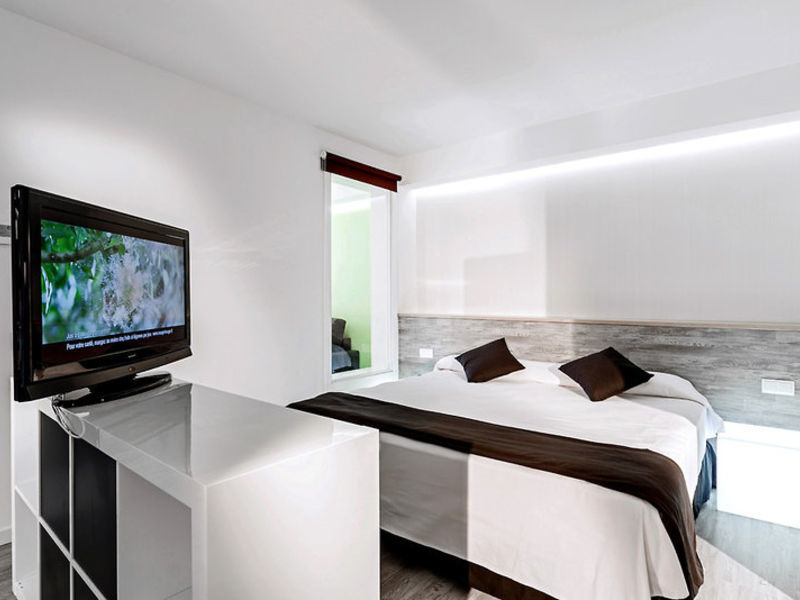 Allegro Occidental Oasis
