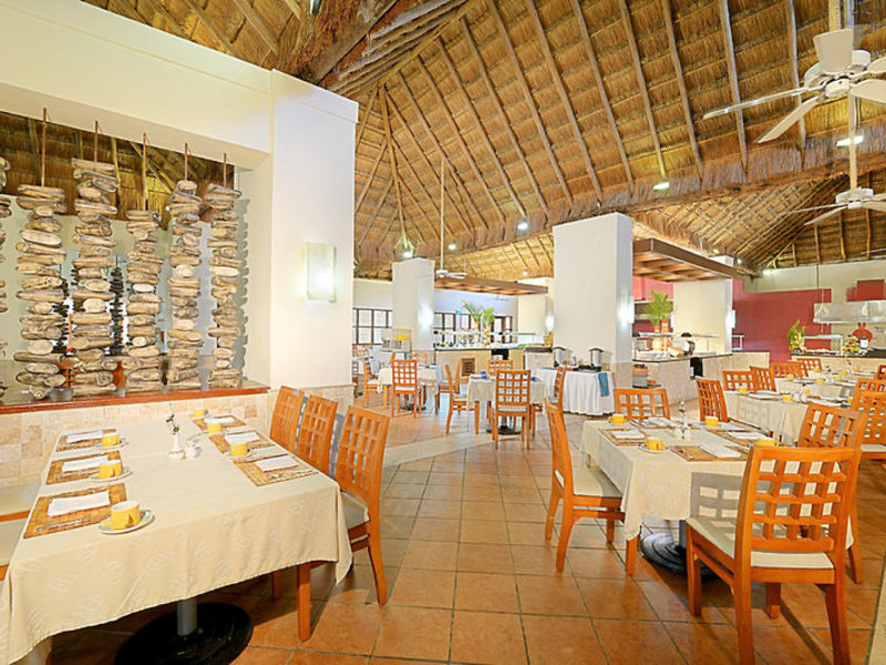 Allegro Resort Playacar