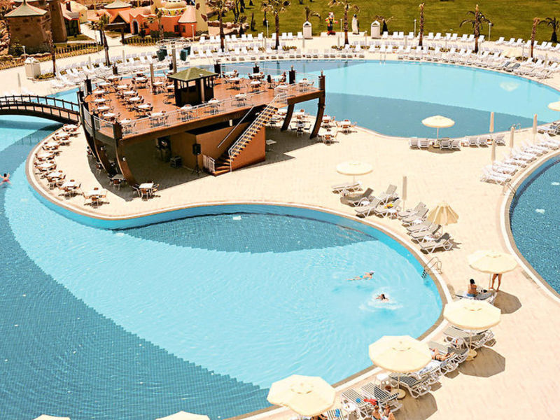 Amelia Beach Resort & SPA