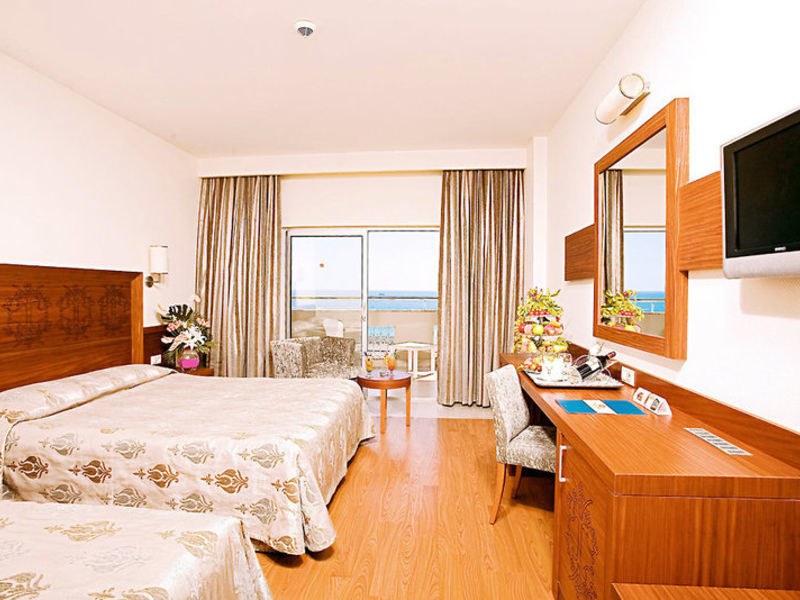 Amelia Beach Resort & SPA