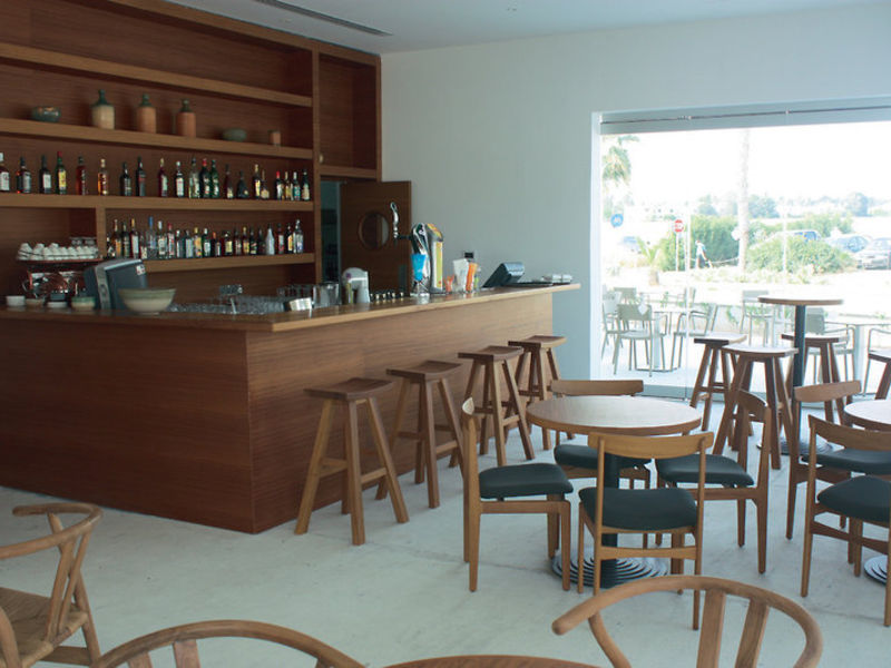 Amphora Hotel & Suites