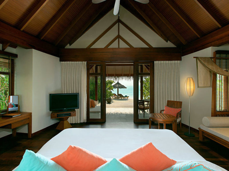 Anantara Dhigu Resort & Spa
