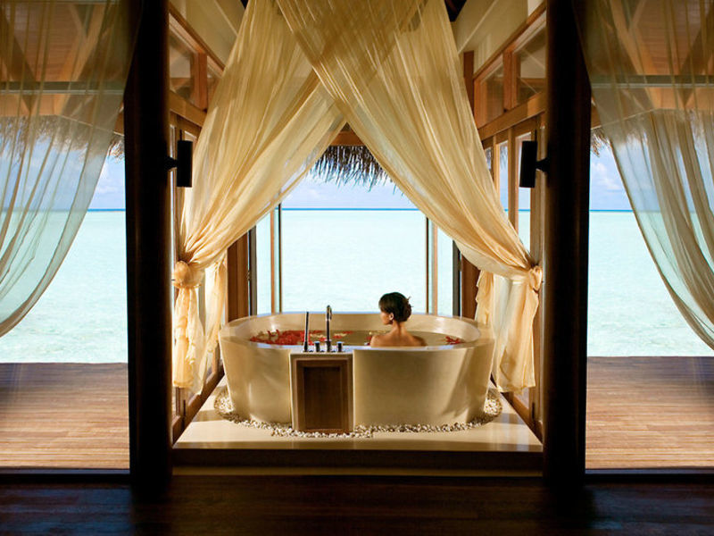 Anantara Dhigu Resort & Spa