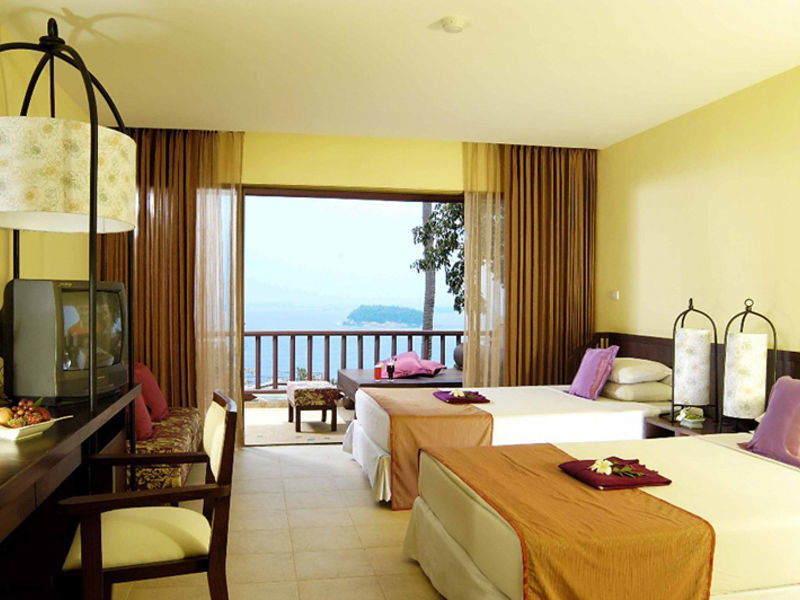 Andaman Cannacia Resort & Spa