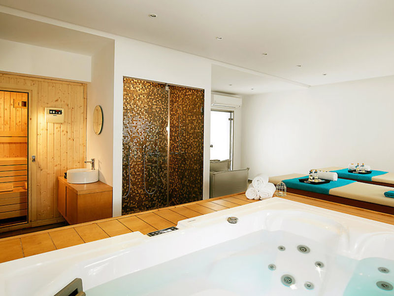 Anemos Luxury Grand Resort