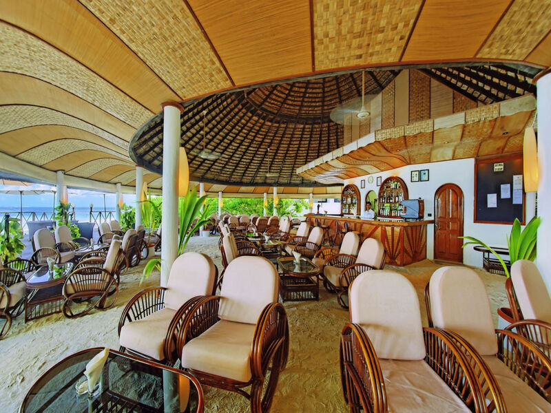 Angaga Island Resort &Amp; Spa