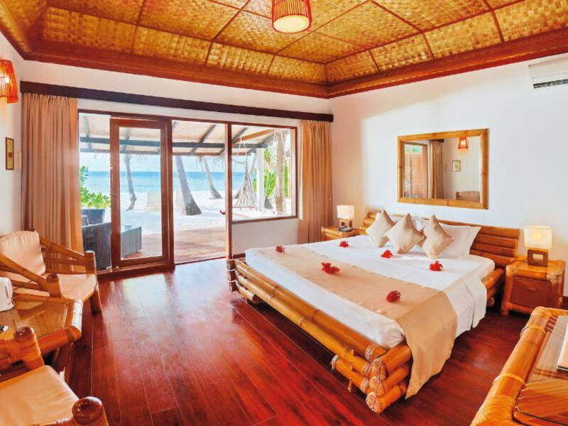 Angaga Island Resort &Amp; Spa