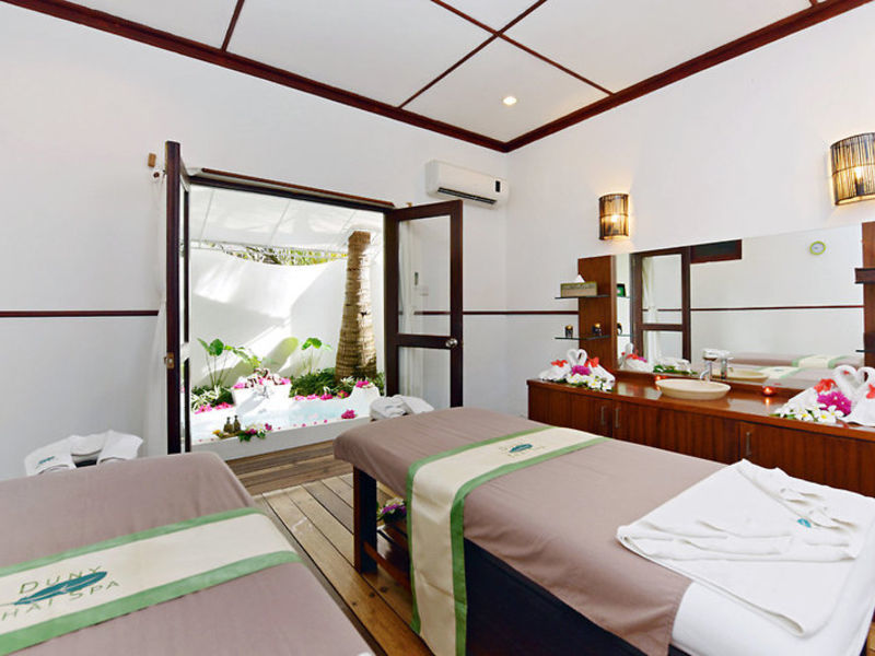 Angaga Island Resort & Spa