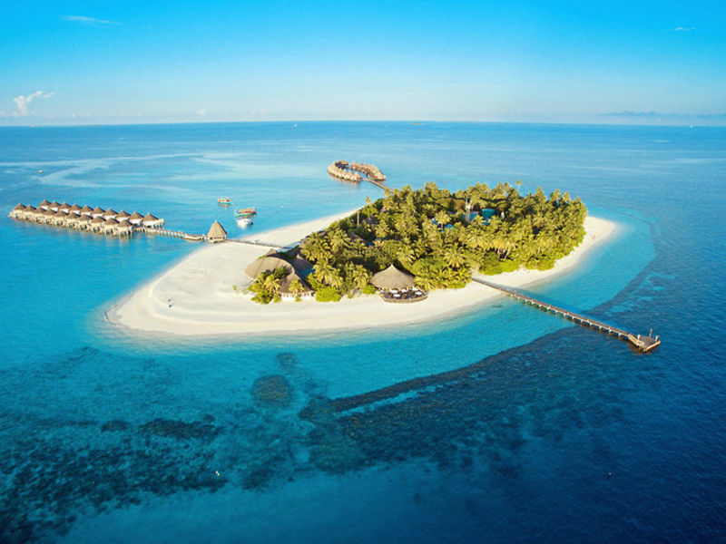 Angaga Island Resort & Spa