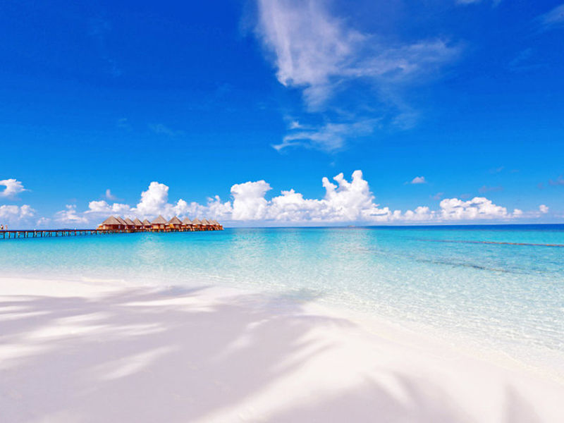 Angaga Island Resort & Spa