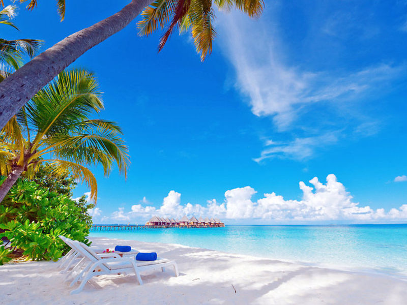 Angaga Island Resort & Spa