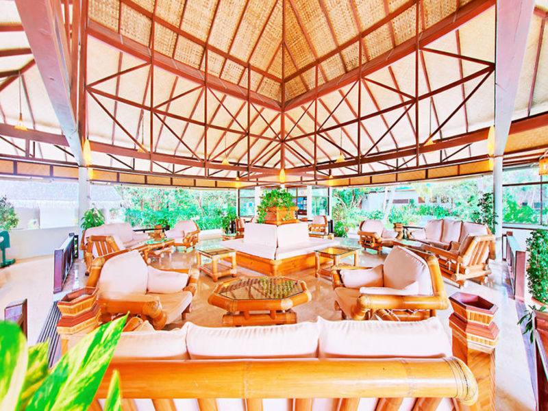 Angaga Island Resort & Spa