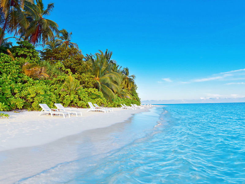 Angaga Island Resort & Spa