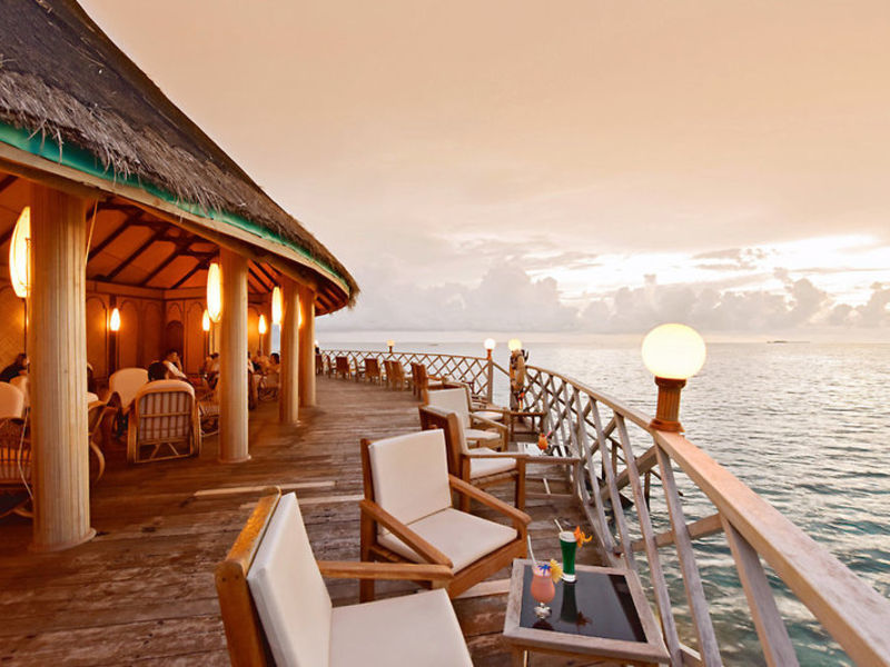Angaga Island Resort & Spa