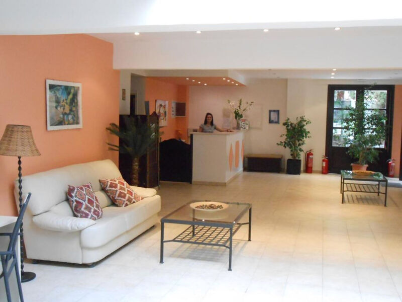 Annaliza Apartments