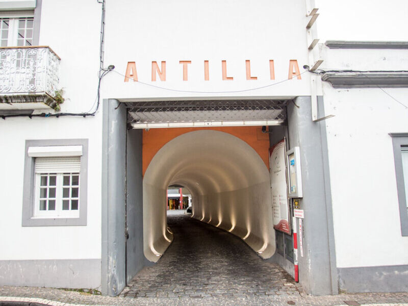 Antillia Hotel