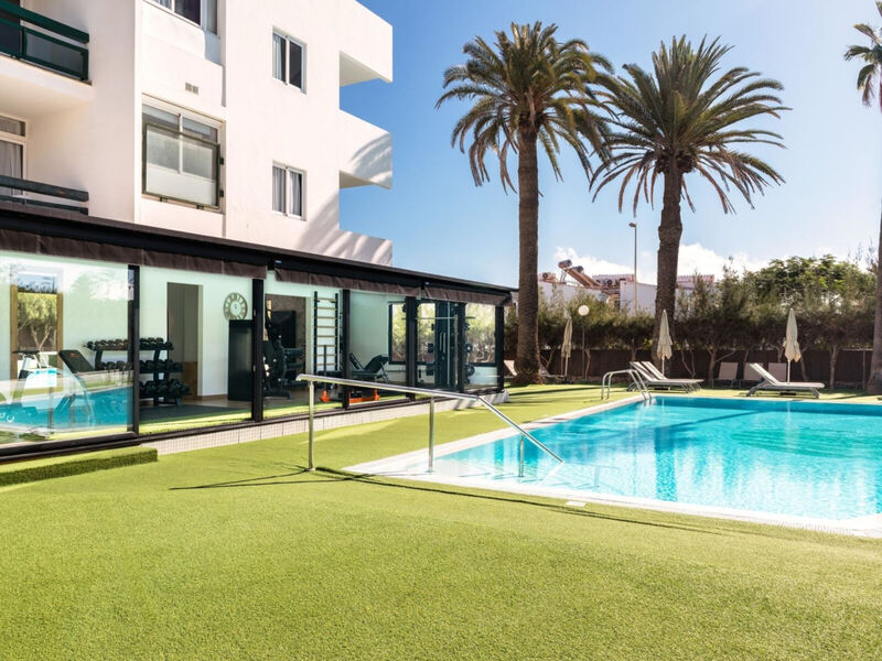 Apartamentos Roca Verde