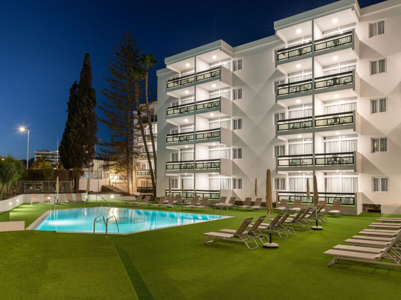 Apartamentos Roca Verde