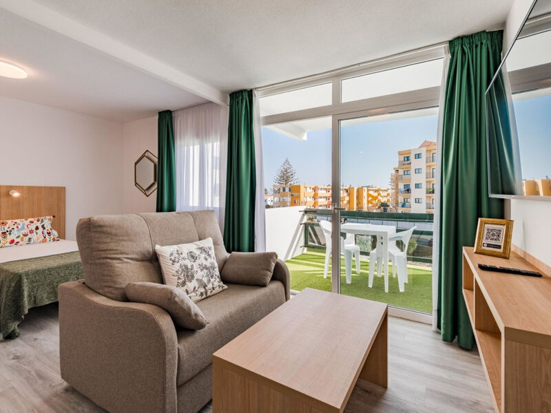 Apartamentos Roca Verde