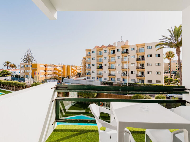 Apartamentos Roca Verde