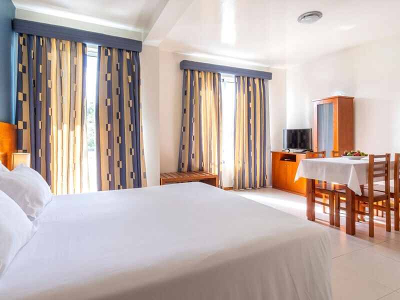 Apartments Acorsonho