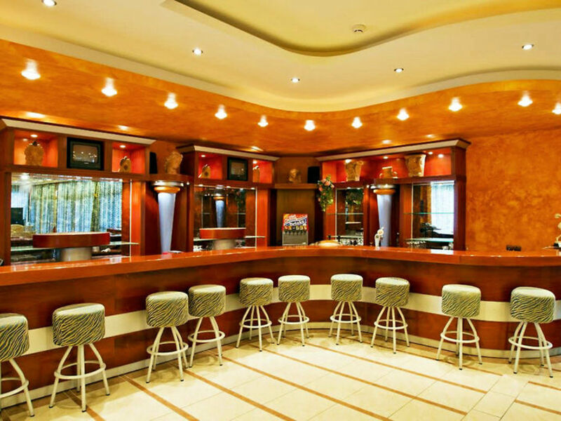 Apollon Hotel