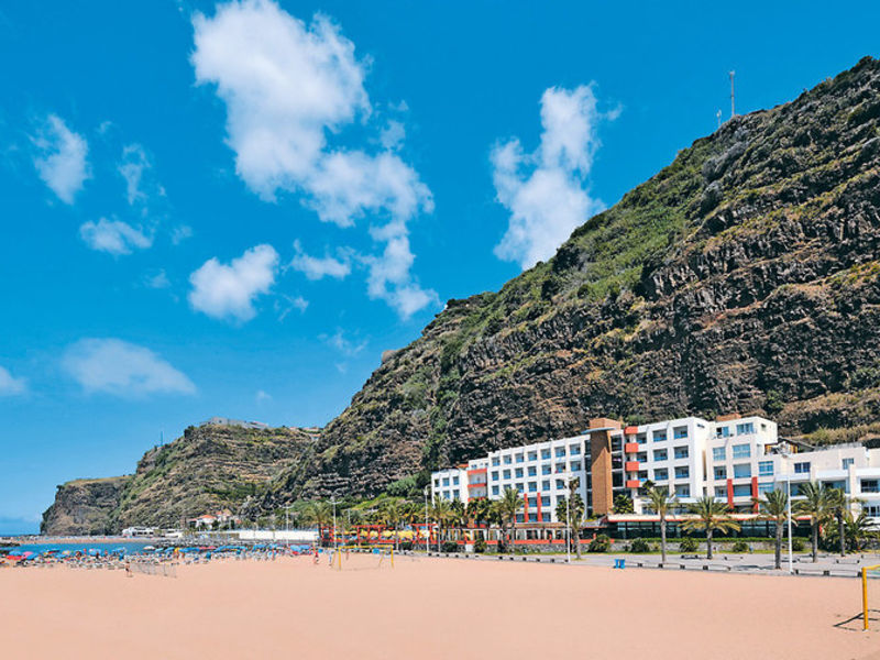 App. Calheta Beach