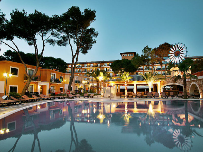 Appart. Barceló Pueblo Park