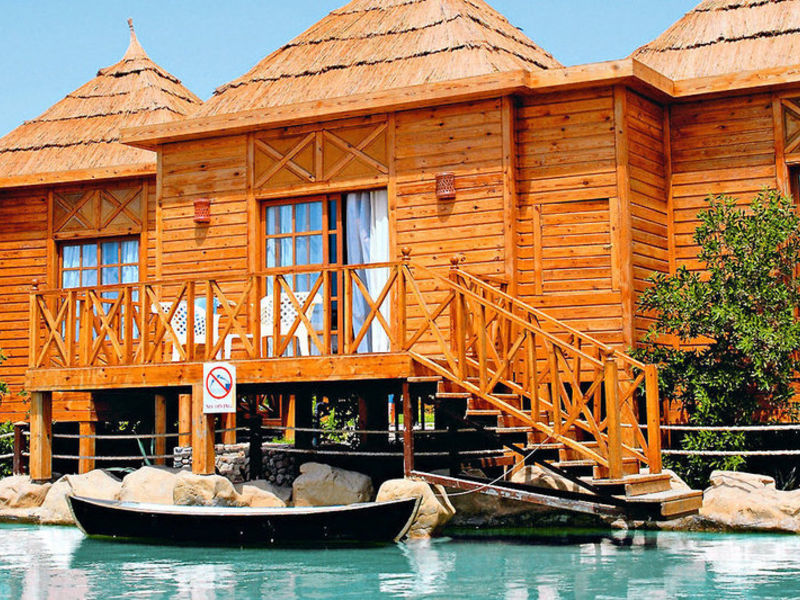 Aqua Blu Resort