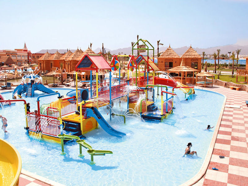 Aqua Blu Resort