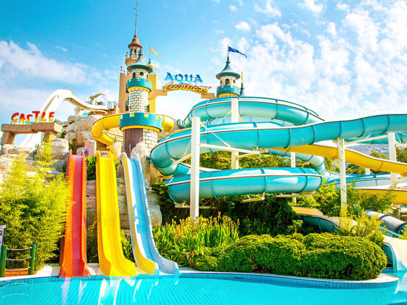 Aqua Fantasy Aquapark Hotel