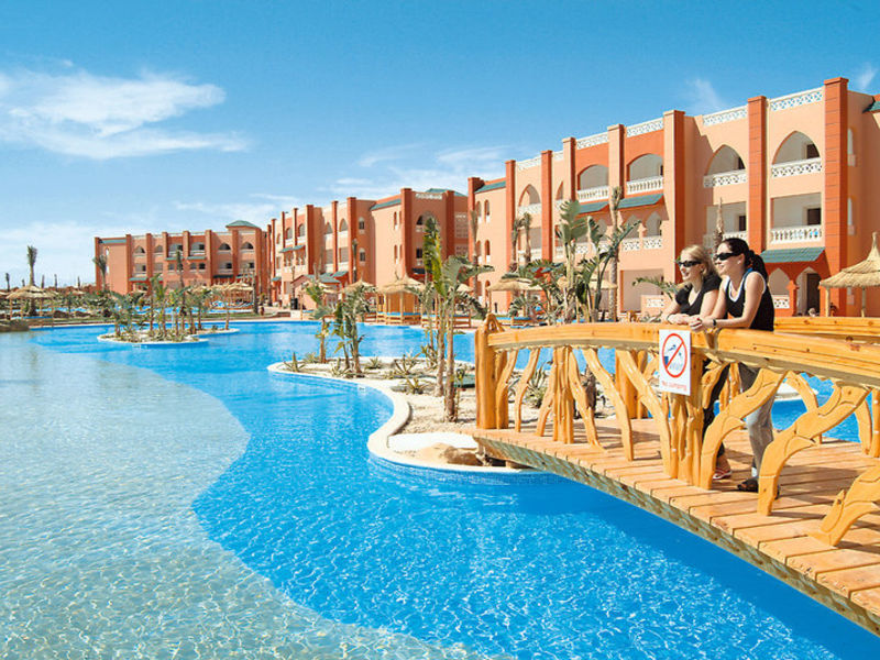 Aqua Vista Resort