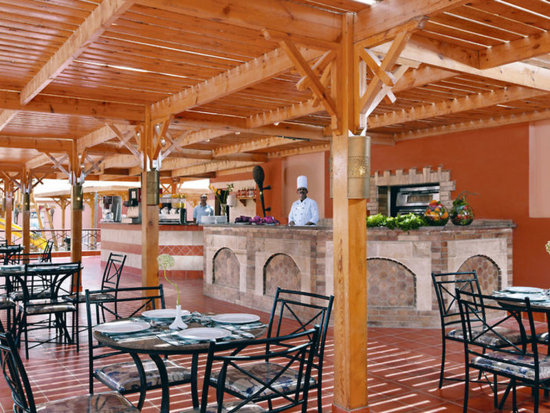 Aqua Vista Resort