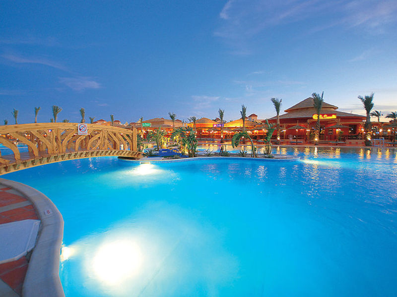Aqua Vista Resort