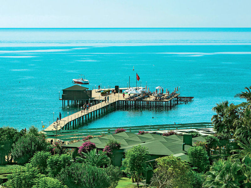 Arcanus Side Resort