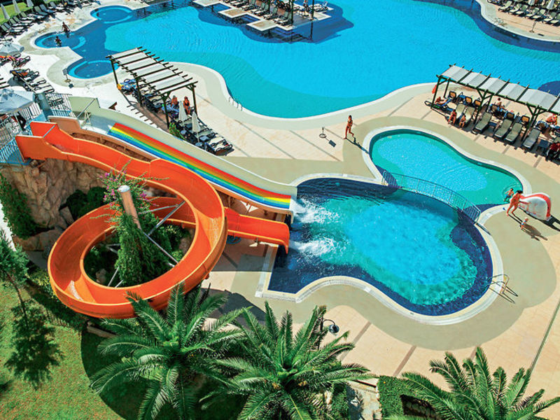Arcanus Side Resort