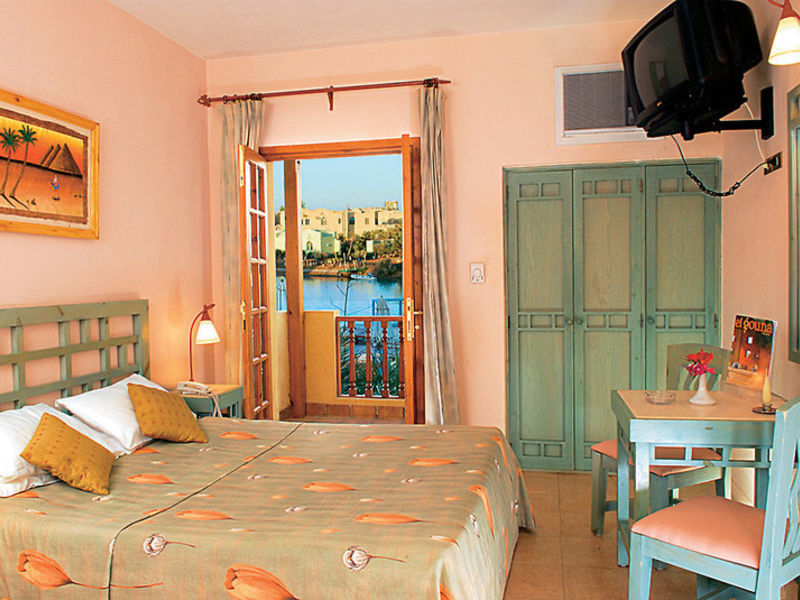 Arena Inn