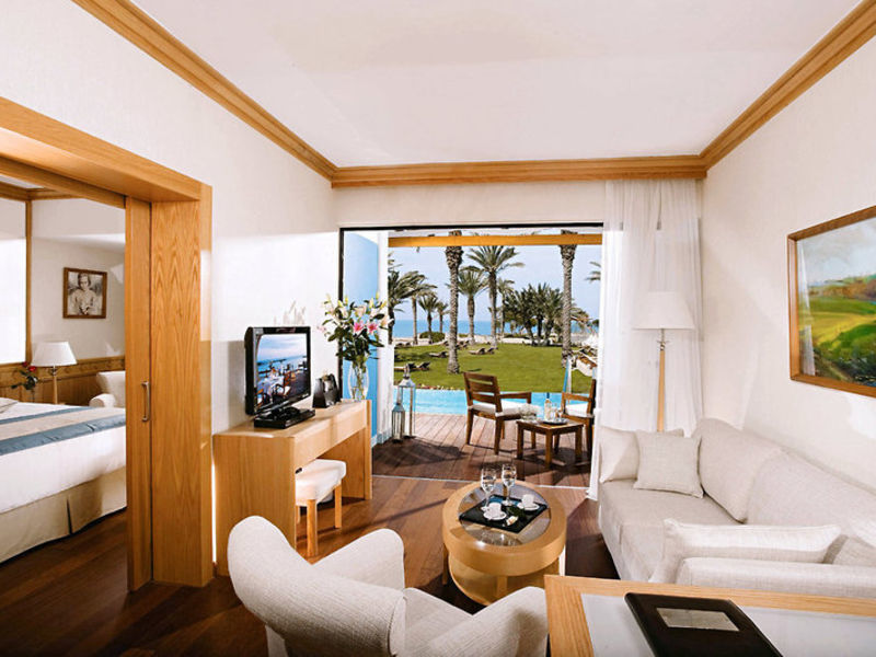 Asimina Suites Hotel