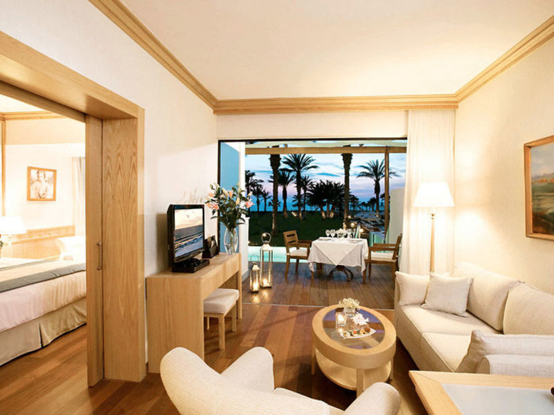 Asimina Suites Hotel