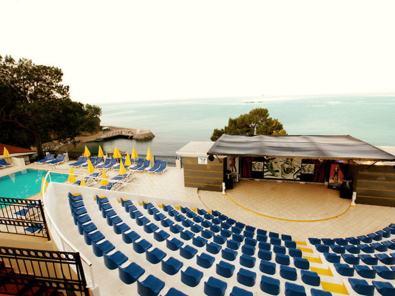 Aska Buse Resort