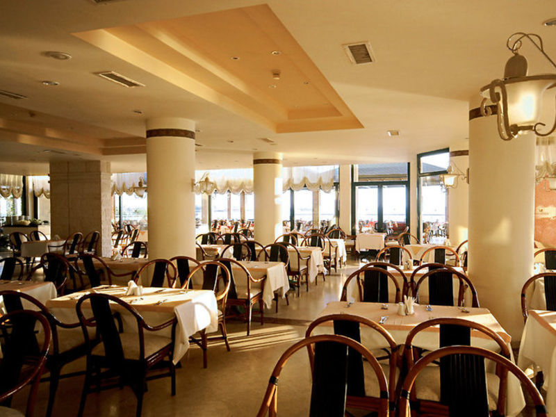 Aska Just in Beach Hotel
