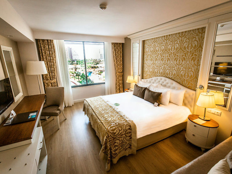 Aska Lara Resort & Spa