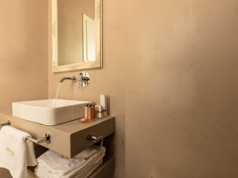 Athens Mansion Luxury Suites