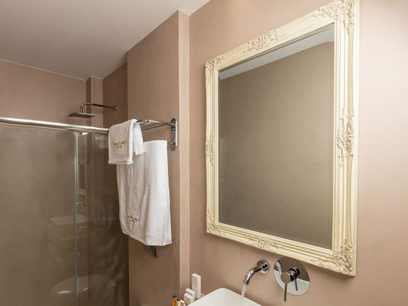 Athens Mansion Luxury Suites