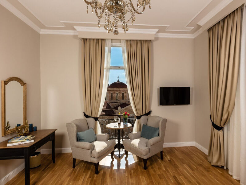 Athens Mansion Luxury Suites